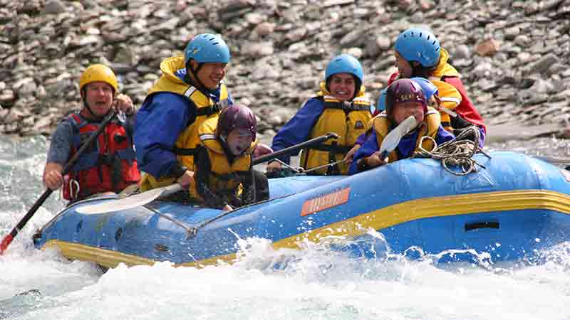 FAMILY ADVENTURES RAFTING - QUEENSTOWN