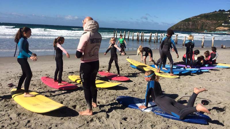 Surf lesson deals