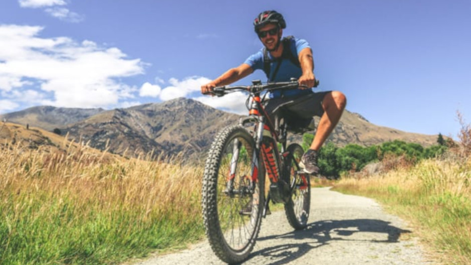 QUEENSTOWN TRAIL ELECTRIC MOUNTAIN BIKE WITH FRONT SUSPENSION - FULL OR HALF DAY HIRE