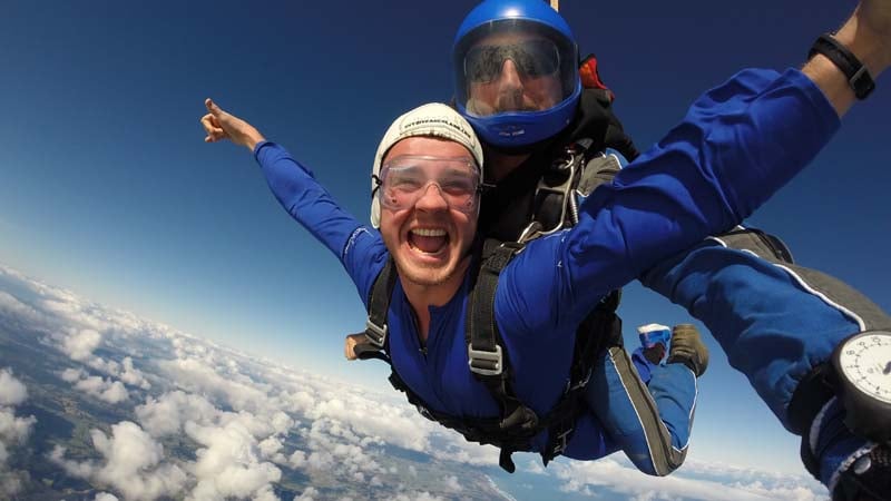 Feel the thrill of jumping from a plane from 13,000ft! Freefall for 45 seconds at a speed of 200+ km/hr with stunning views of both the east and west coasts of NZ, Great Barrier Island, Waiheke Island and Mt Ruapehu