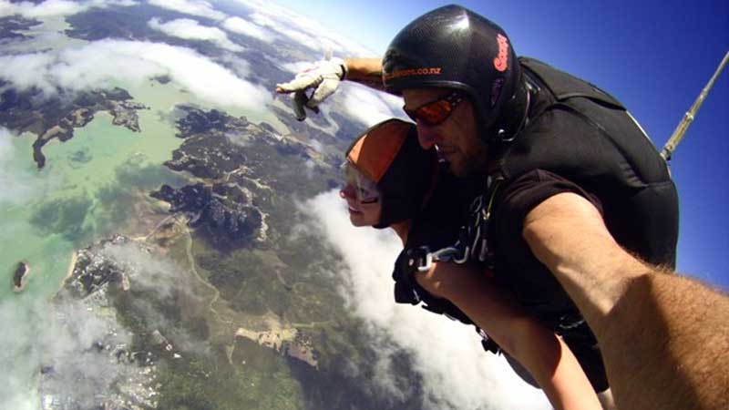 Experience the rush that is jumping from a plane at 10,000ft, free falling at 200km/hr over Northland's stunning coastal and country landscape with Ballistic Blondes skydiving.