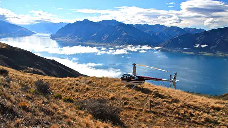 Get up and over Wanaka on this 25 minute flight with one alpine landing and check out the jaw dropping scenery