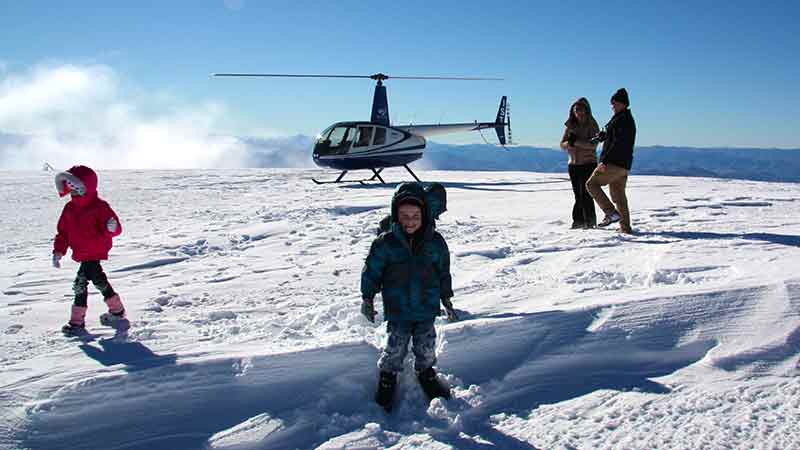 Snowball fight at 6,500ft anyone? Come for a 30 minute scenic flight and snow landing over Wanaka!