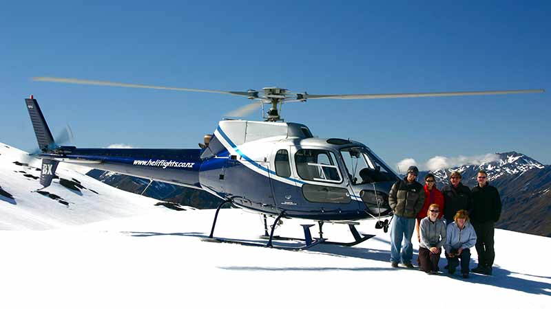 Snowball fight at 6,500ft anyone? Come for a 30 minute scenic flight and snow landing over Wanaka!