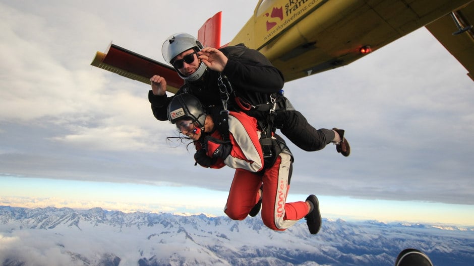 If you have ever wanted to skydive,  you have just found the bulls eye. This is the place

