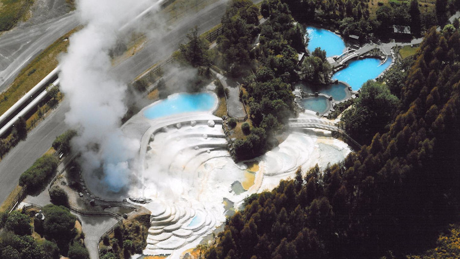 Birds eye view over Wairakei Terraces