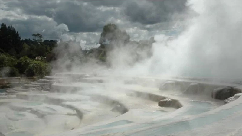 Come and explore the bubbling and streaming lands of Wairakei Terraces - A geothermal wonderland and the jewel in the crown of this magical region.