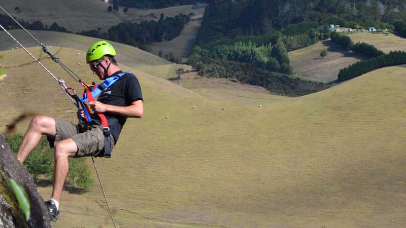 Explore the incredible Whangarei landscape with this unique abseiling experience! 