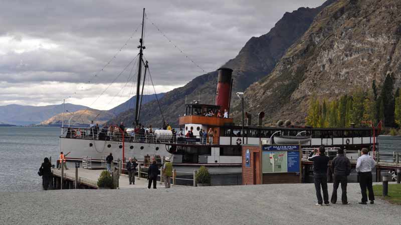 Farming is a big part of New Zealand's history and way of life. Heli Tours Ltd, in association with Real Journeys, invite you to experience this important aspect of life in New Zealand as we showcase the true sustainable High Country farms that surround Queenstown and the Lake Wakatipu region.