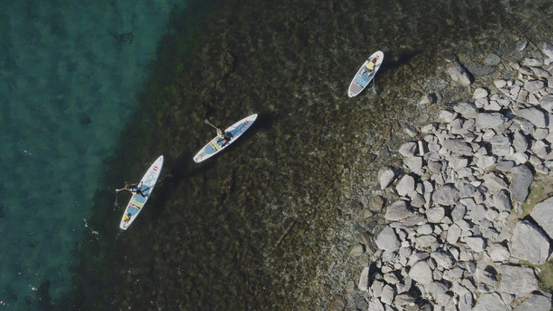 Try the paddleboarding craze for yourself with this 45 minute SUP hire experience on the stunning Lake Wakatipu...