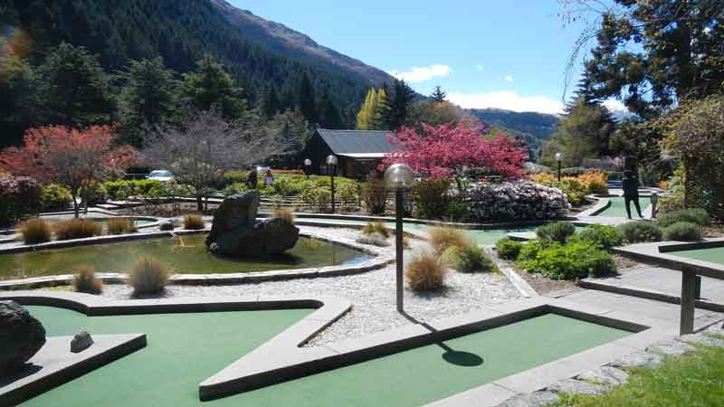 Queenstown Mini Golf - 18 mini golf holes set in a stunningly beautiful garden area, only 3 minutes walk from downtown Queenstown!