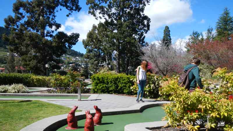 Queenstown Mini Golf - 18 mini golf holes set in a stunningly beautiful garden area, only 3 minutes walk from downtown Queenstown!