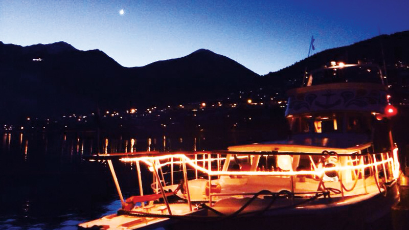 Kick your fun fuelled night off with a one hour party cruise across Lake Wakatipu on Queenstown's ONLY party boat then embark upon Queenstown's ultimate night out with the party professionals at Kiwi Crawl!
