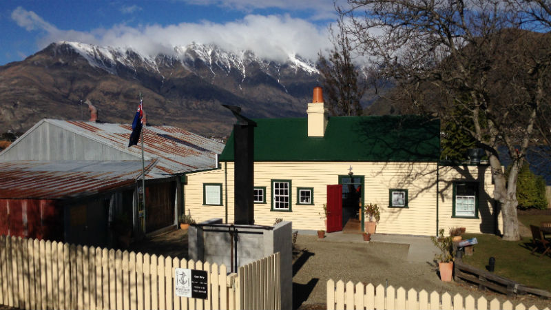 Enjoy breakfast on the lakefront with stunning mountain views and a relaxed and casual atmosphere.