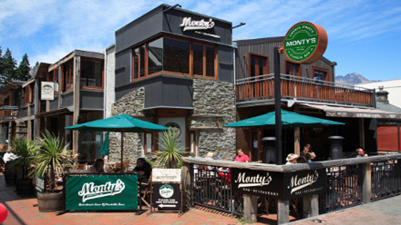 Located just seconds from Queenstown’s stunning Lake Wakatipu is Monty’s Bar – A friendly, lively and exciting Monteith’s Concept Bar that’s a firm favourite amongst locals and visitors alike. This exclusive Book Me offer provides a choice of one of the delicious classic dishes served by Monty's.