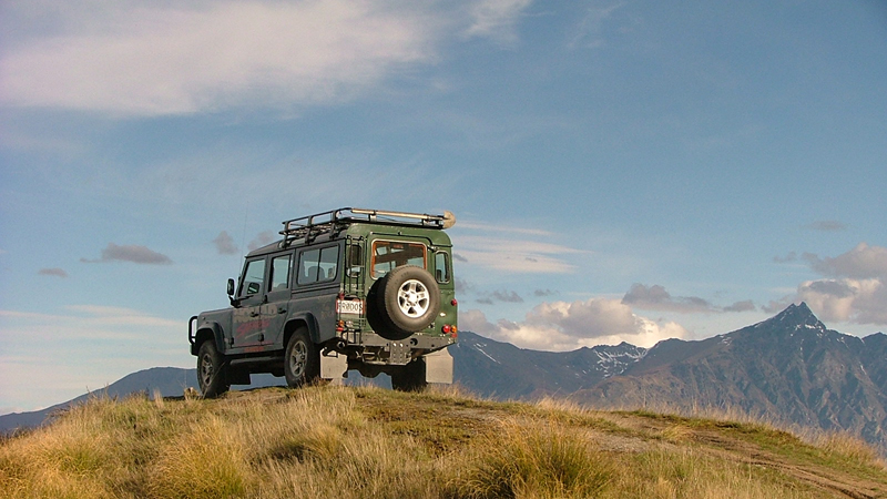 Get ready for an action packed 3 hours in Queenstown with this adrenaline fuelled jet boat ride and 4wd off roading combo!