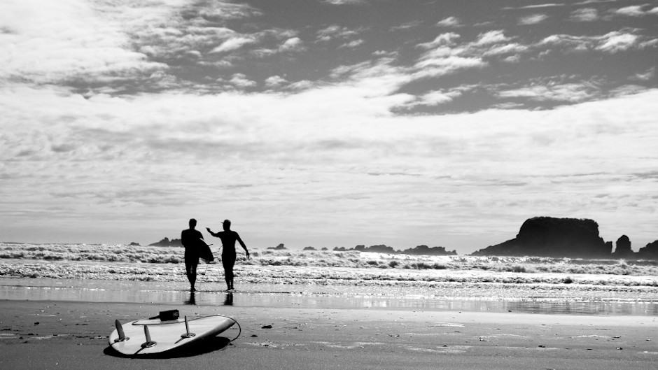 West Coast Surf Tauranga Bay Surf lesson