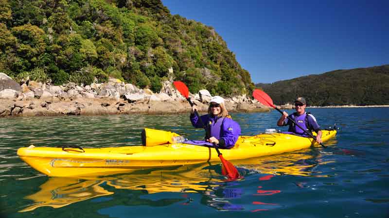 Our half day tour is an ideal introduction to sea kayaking. Enjoy an easy paddle amongst the sheltered inlets and granite formations of the stunning Kaiteriteri coastline.