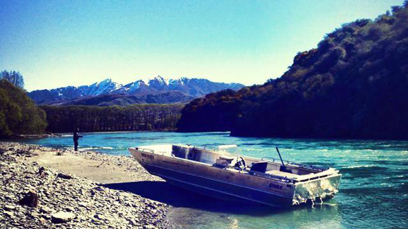 Explore the magnificent rivers of Queenstown on a 3 hour fishing trip with UnReel Fishing. Soak up the outstanding scenery made famous by the Lord of the Rings as you fish for salmon, rainbow and brown trout.