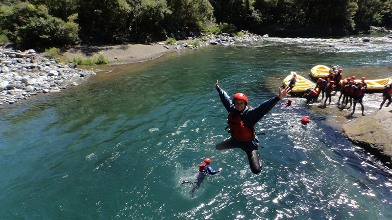 Take on the mighty water rollercoaster that is the Tongariro River in this outstanding white water rafting expedition! Voted one of the top rafting adventures in NZ, the Tongariro Grade 3 rapids are ideal for seasoned rafters and first timers alike.