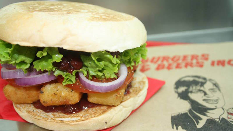 
This exclusive Bookme deal serves you with a mouth-watering gourmet burger – Value up to $13.50 from only 6.75!



