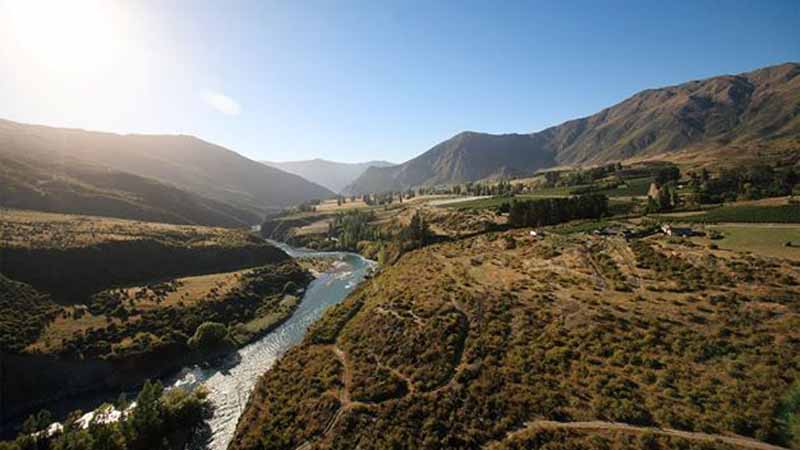 Enjoy an extra special bike ride through the beautiful Gibbston Valley and be treated to a winery cave tour, wine tasting and a delicious Harvest Platter.