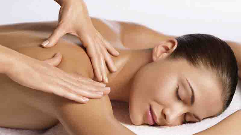 Visit Gorgeous Skin & Body Clinic, Taupo’s leading beauty specialists for a luxurious one hour Hot Stone Massage.