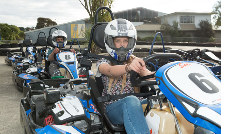 Sizzling Hot - Fast Pro Kart racing on New Zealand's best out door racing track!