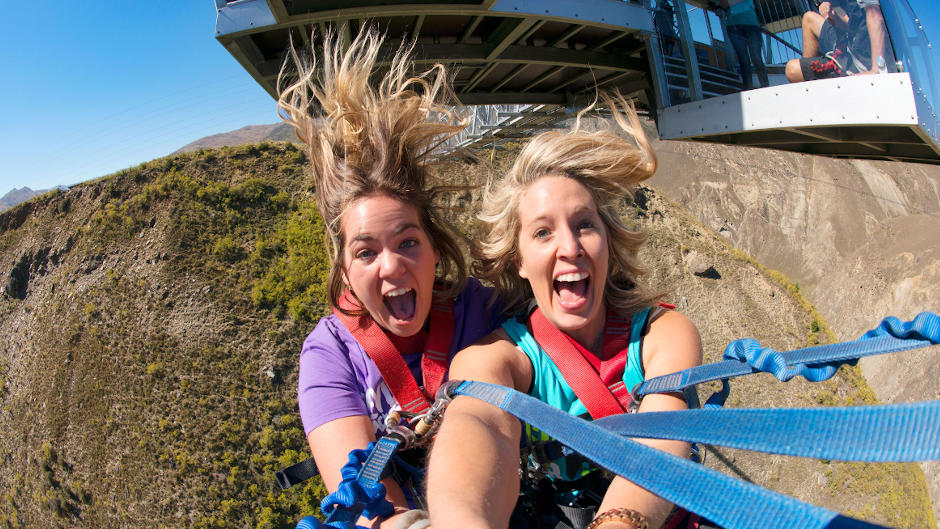 Free fall 70m towards the valley floor before swinging out in an awe inspiring 300m arc that takes the adrenaline hit to the next level. Go forwards, backwards, upside down, or with a friend, it doesn’t matter just GO!