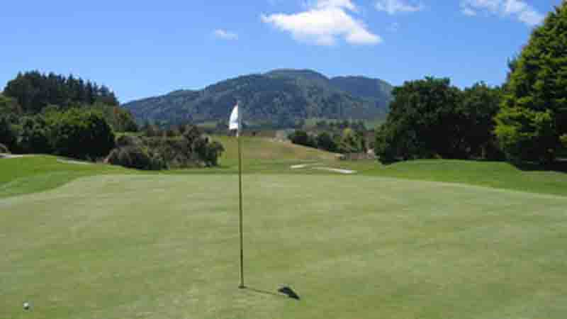 Test your golfing skills out on Taupo Golf Club's Centennial Course - A course that has hosted numerous national championships and enjoys magnificent views of the beautiful surroundings.