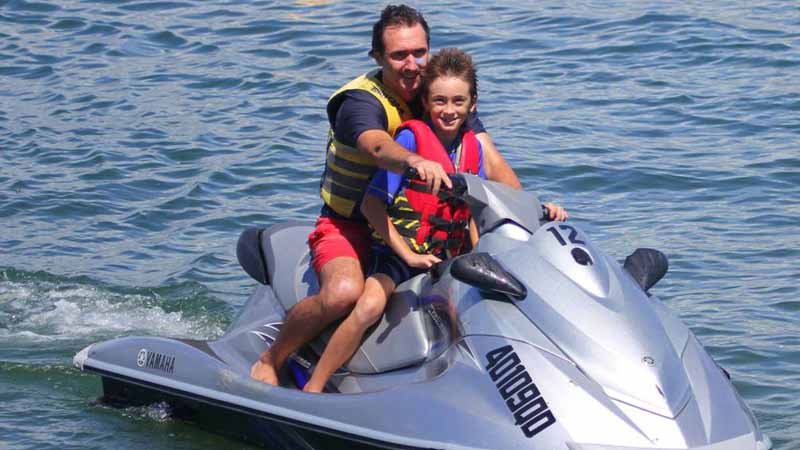 Jump aboard for an unforgettable jet ski experience! The 2 hour adventure tour at Gold Coast Watersports will bring you excitement and thrills!