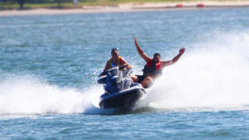 Jump aboard for an unforgettable jet ski experience! The 2 hour adventure tour at Gold Coast Watersports will bring you excitement and thrills!