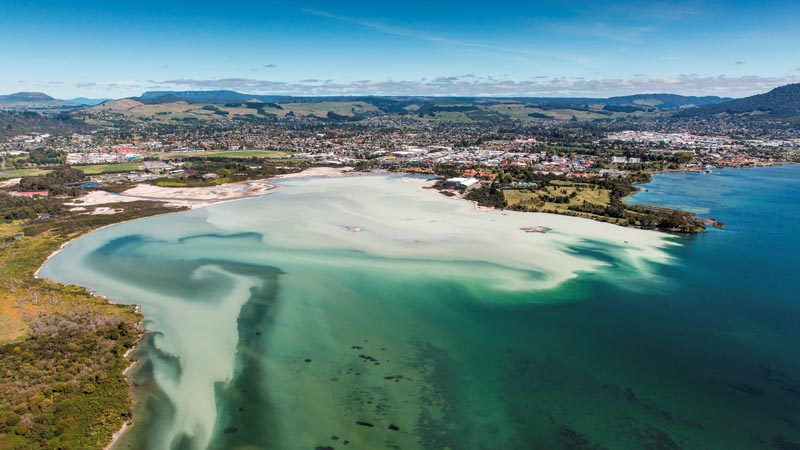 Experience the magic of Rotorua's volcanic and geothermal activity with this 30-minute scenic exploration flight
