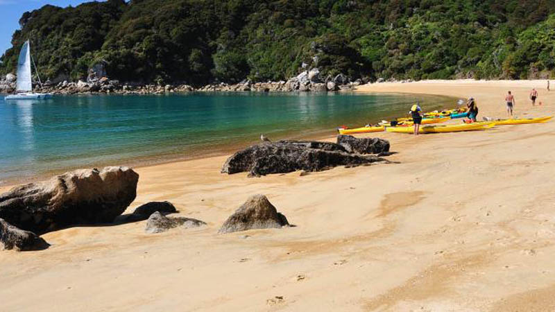 This memorable guided tour, brought to you by the region's premier tour operator Wilsons, will take you on the most scenic kayaking trip available in the area.
