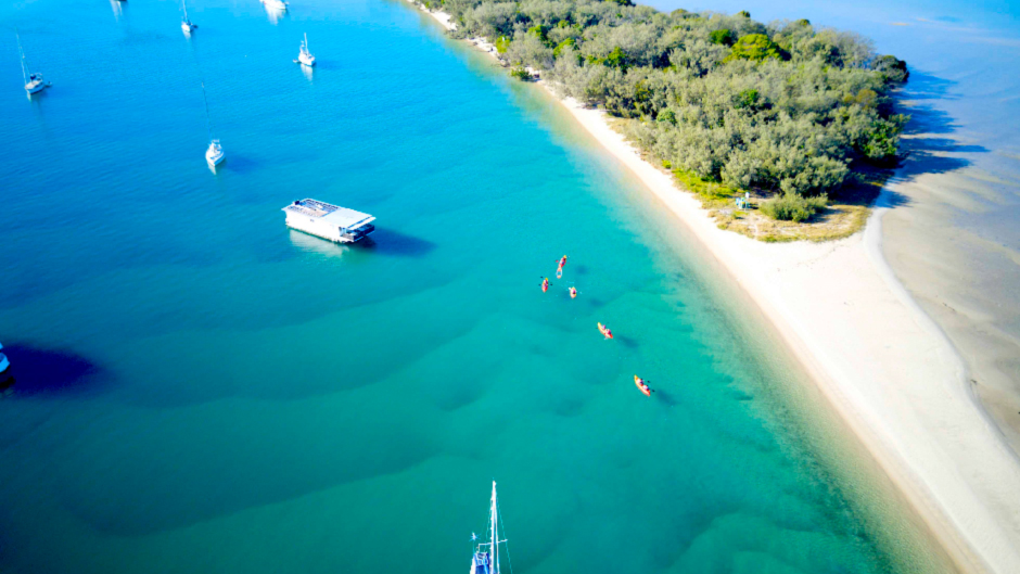 Enjoy this full day kayaking tour on the Gold Coast Broadwater. Visit South Stradbroke Island & Wave Break Island, enjoy the beach, have a light lunch, snorkel and more!