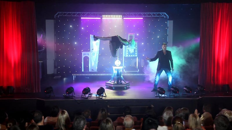 Master Illusionist Matt Hollywood brings Las Vegas style grand illusions LIVE to you on the Gold Coast!