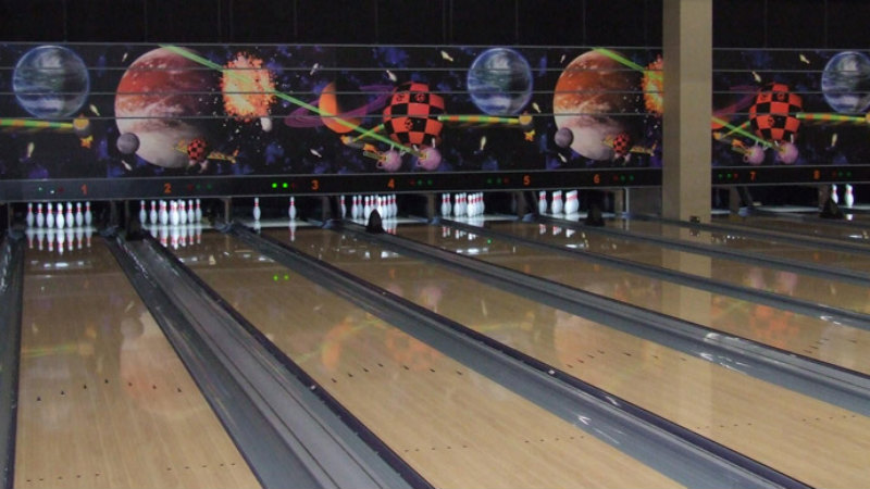 Enjoy a great game of indoor ten-pin bowling with friends and family at Bowlarama!