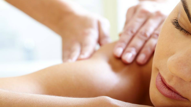 Restore balance with a feel good Hot Stone Ritual. Committed to exceeding your expectations, you can enjoy an experience that gives you results from the talented therapists at Beaute on Willis.