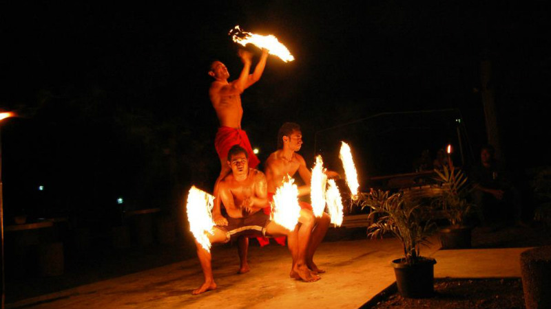 Enjoy a hearty meal in a relaxed, friendly Fiji atmosphere with Nadi Farmers Club - a true hidden treasure.  