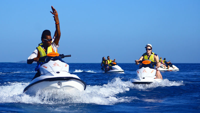 Come and experience the excitement of riding your own jet ski and exploring the amazing tropical islands of Fiji! Feel the wind rush through your hair and experience the sheer thrill that jet ski riding provides on this awesome 2.5 hour safari.