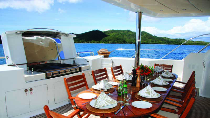Your All Inclusive day of Luxury cruising in the Mamanuca Islands.