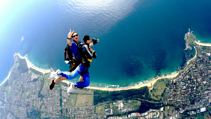 Feel the insane rush from tandem skydiving as you free fall at over 200km/hr for up to 60 seconds, followed by a beautiful float to your destination as you soar above the spectacular views of Wollongong beach. It doesn’t get better than this!