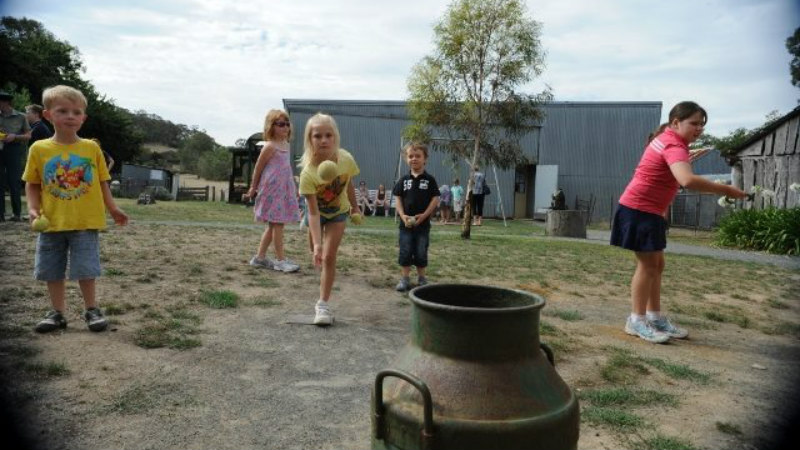 All aboard for a fun farm experience for the whole family!
Situated in beautiful countryside just outside of Adelaide you’ll find Platform 1, a historic farmyard and railway offering interactive, outdoors fun.