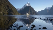 Kiwi Discovery - Milford Sound Coach-Cruise-Coach