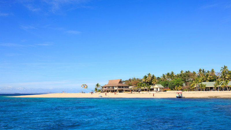 Boarding South Sea Cruise’s high-speed catamaran at Denarau Marina, escape via the stunning Mamanuca Islands to your day in paradise.