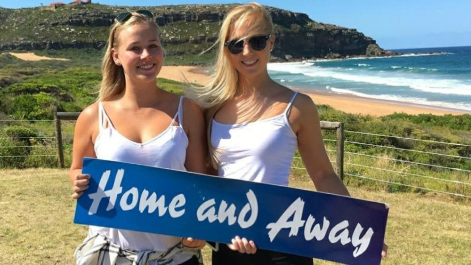 Explore, photograph, meet the actors and discover the real Summer Bay on location tours to Home and Away Tour!