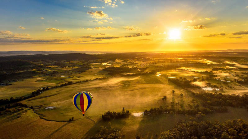 Enjoy a bird’s eye view of the beautiful Hunter Valley with an incredible hot air ballooning experience!