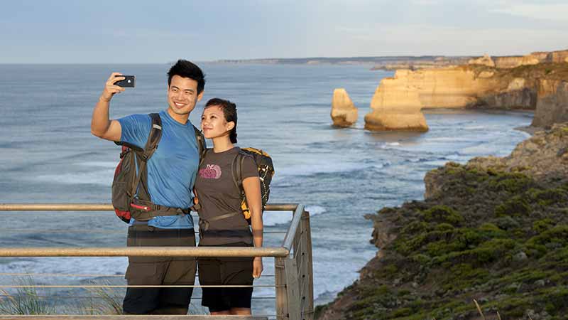 With this Great Ocean Road tour we start at the opposite end to other companies so you get to see all the attractions without the crowds!