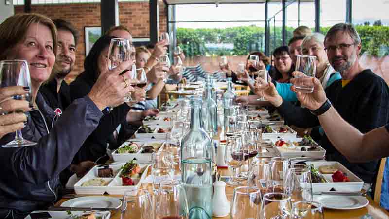 Join us on our wine and food tour of the Yarra Valley ex Melbourne - where wine is only half of the story of this gourmet paradise!