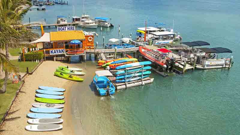 Get on the calm Noosa River for a self guided trip by hiring a single or double kayak with Jetty 17, Noosaville!